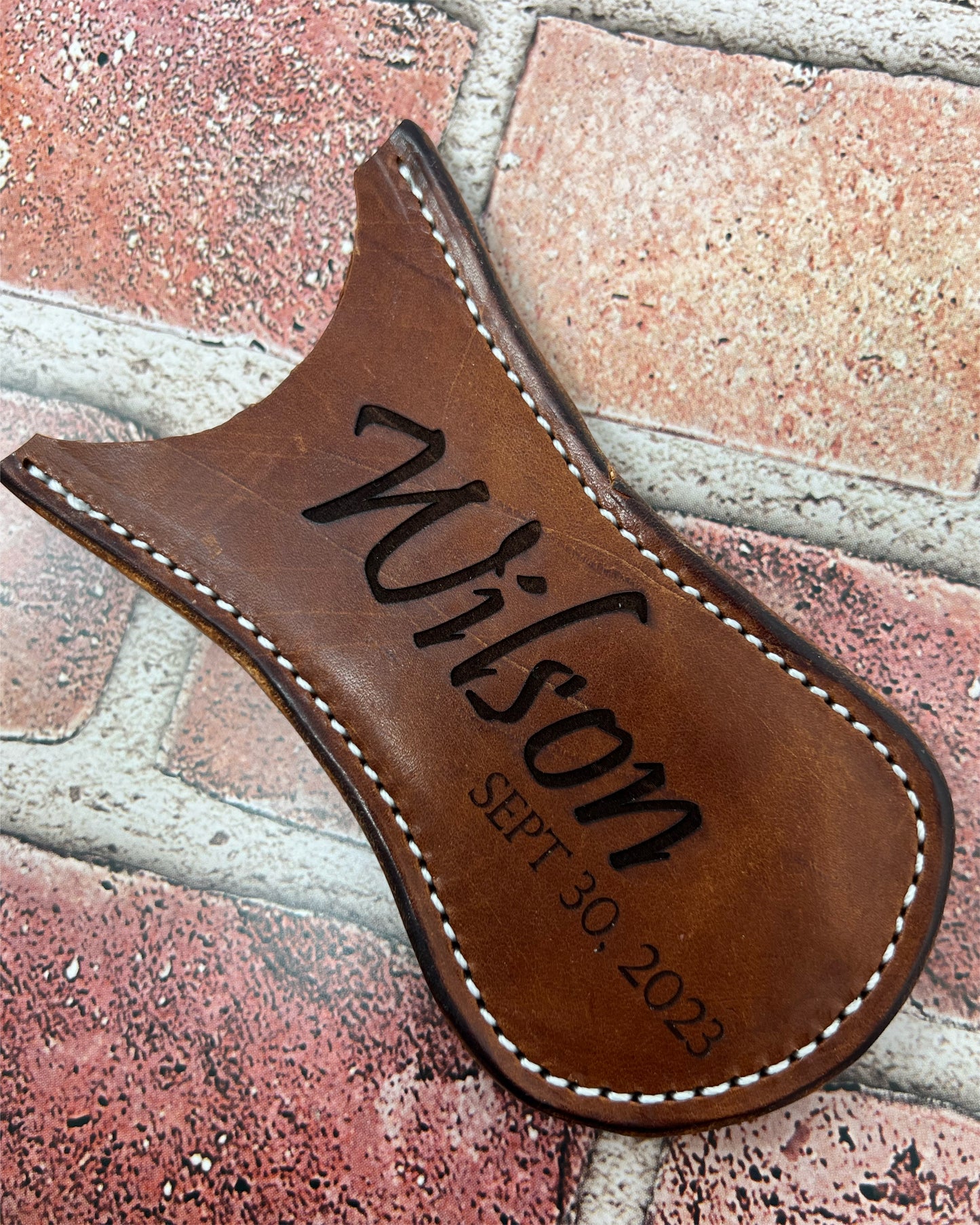Cast Iron Skillet Handle Cover (Qty 1): Full Grain Leather Cast Iron Skillet Handle Cover