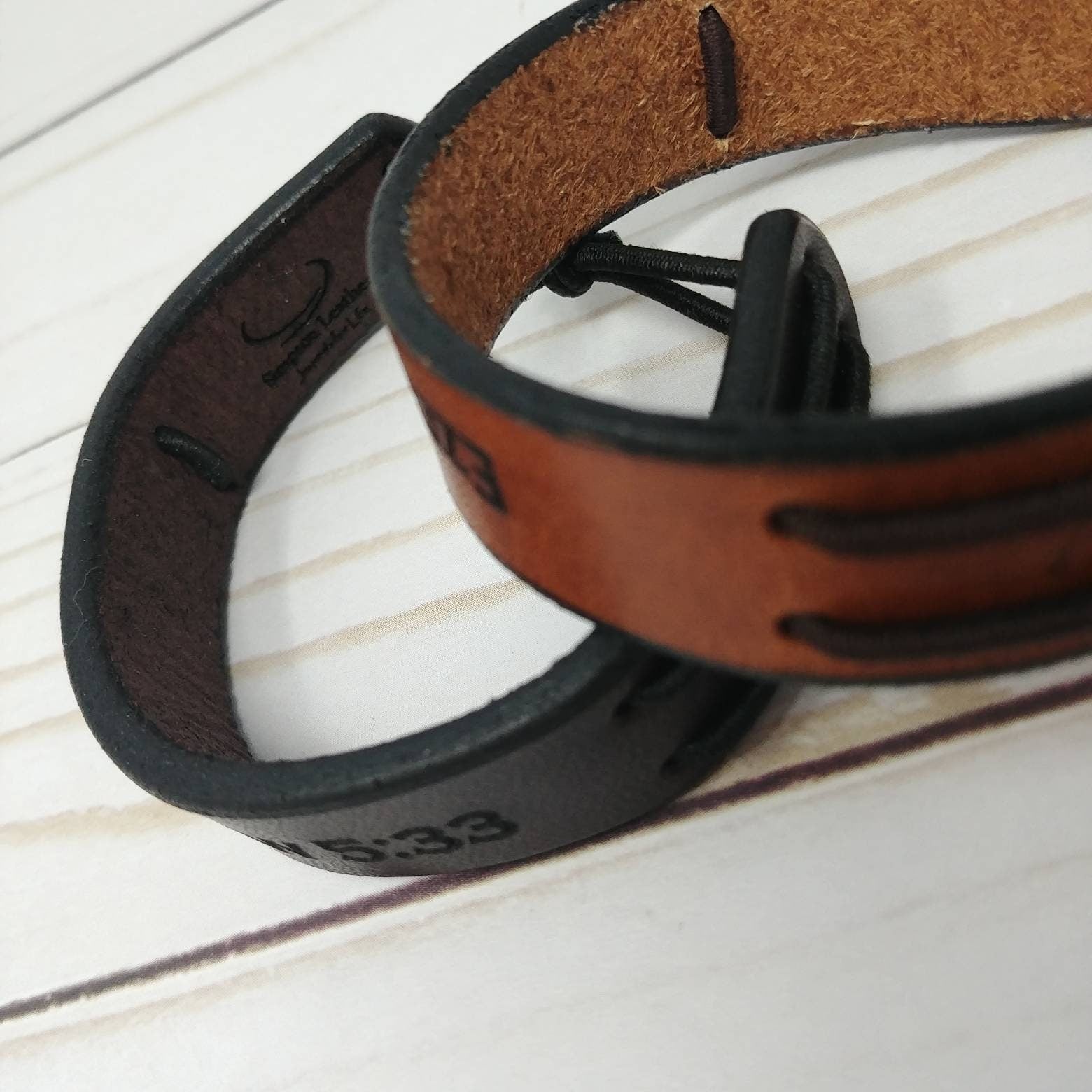 Leather Bracelet | Custom Engraving | (.75" wide) | Full Grain Leather Bracelet w Elastic Closure