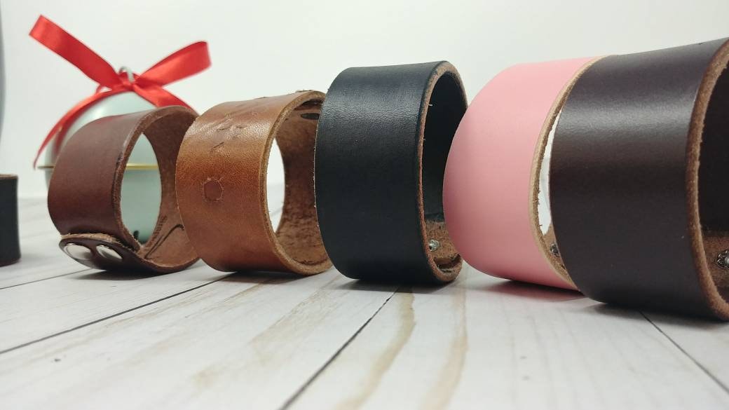 Leather Cuff | Slim Cuff (1.33" wide) in 3 sizes |  Full Grain Leather Snap Bracelet