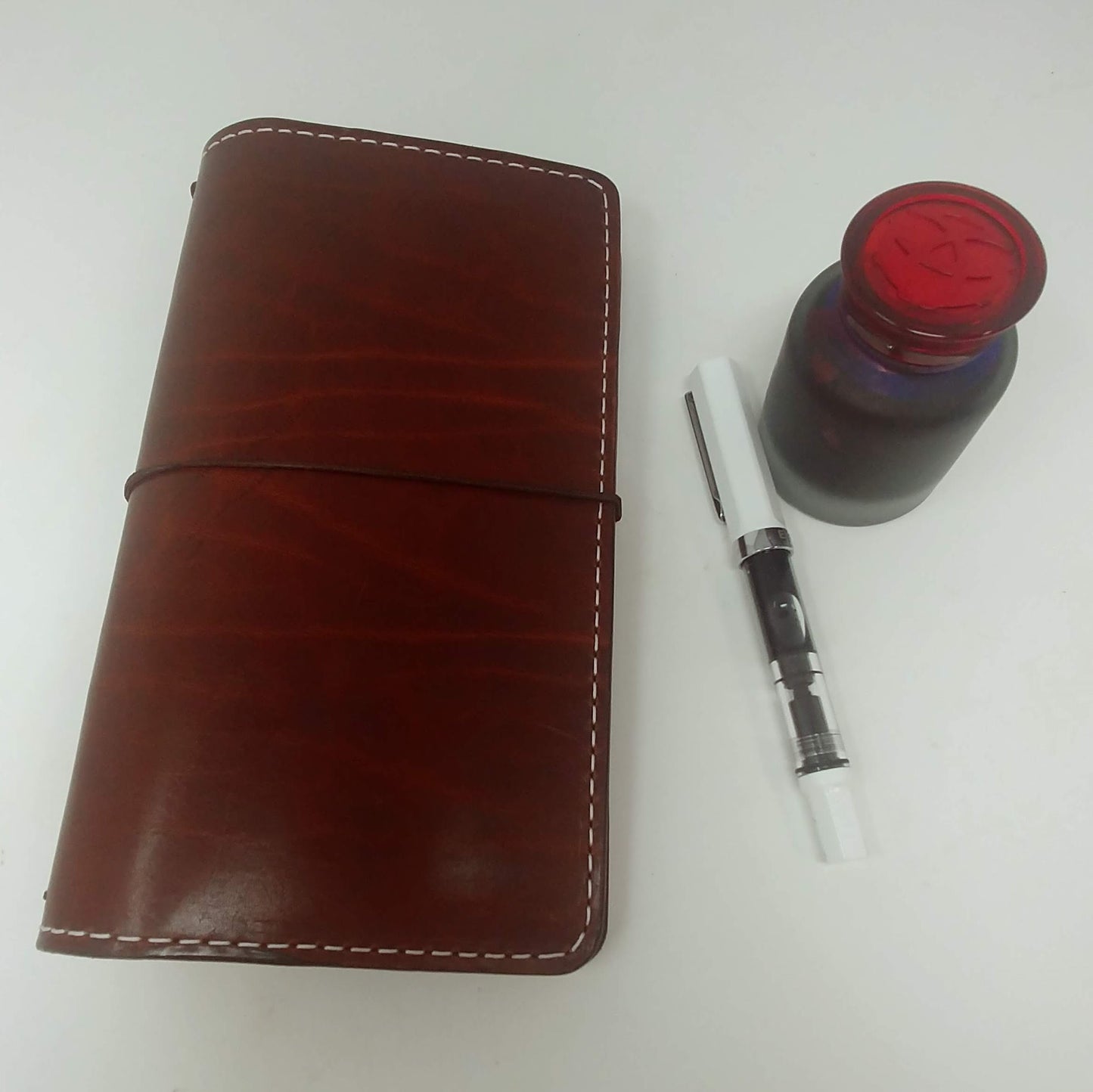 Regular Traveler's Notebook| *Pick your Finish* | Full Grain Leather, Standard TN, Midori Notebook